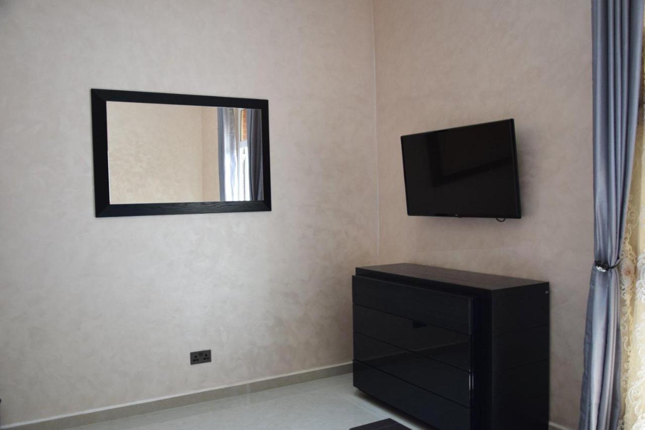 Ghazalle Oasis Hotel Gb El Biar ภายนอก รูปภาพ
